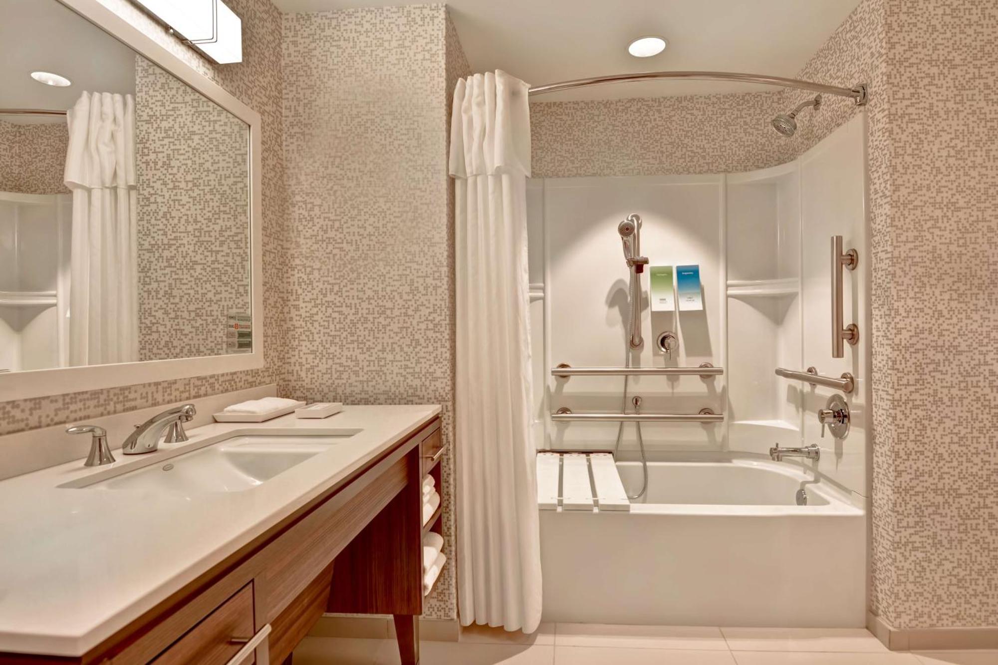 Home2 Suites By Hilton Naples I-75 Pine Ridge Road المظهر الخارجي الصورة